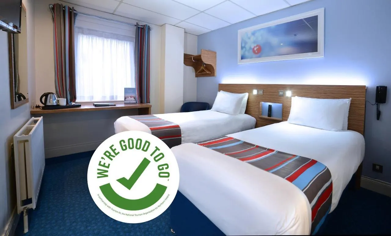Travelodge Μπέλφαστ 3*,