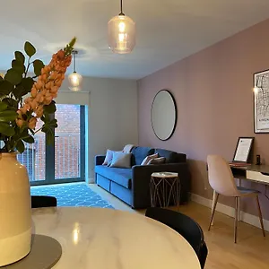  Apartment City Centre With Parking